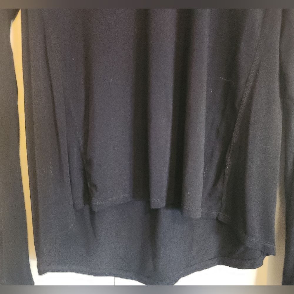 T62  Zyia Active black athletics activate long sleeved top Size Medium - Picture 5 of 15